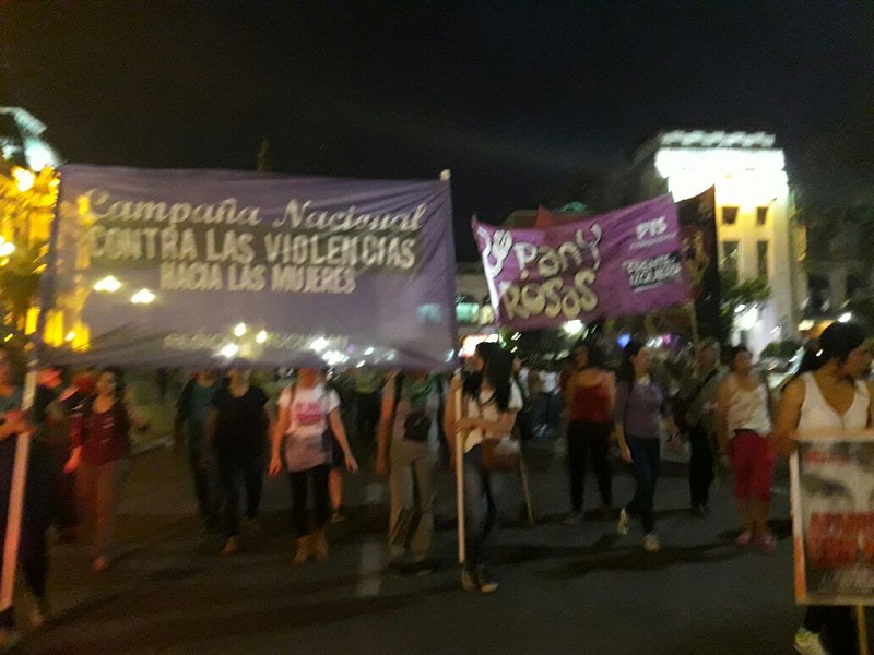 Marcha por la aparición con vida de Daiana Garnica