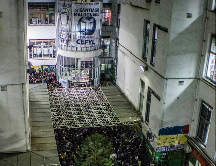 Denunciaron a la Facultad de Filosofía y Letras (UBA) por hablar de Santiago Maldonado