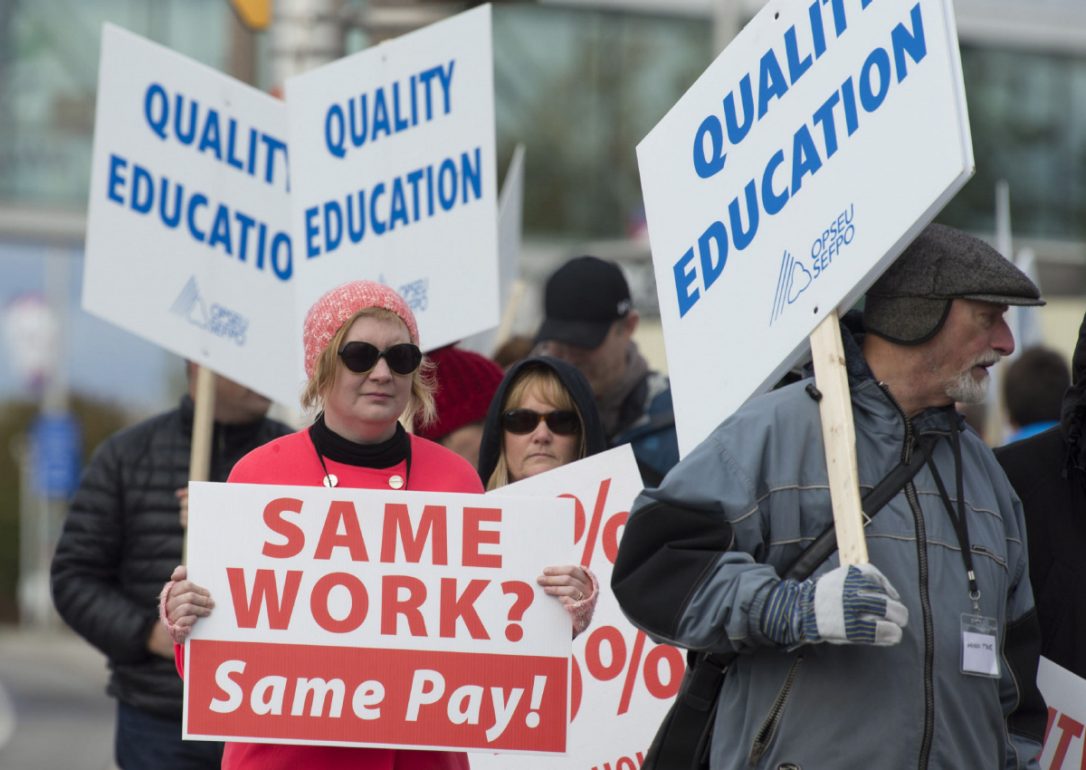 Ontario: ley podría dar por terminada la huelga de profesores universitarios