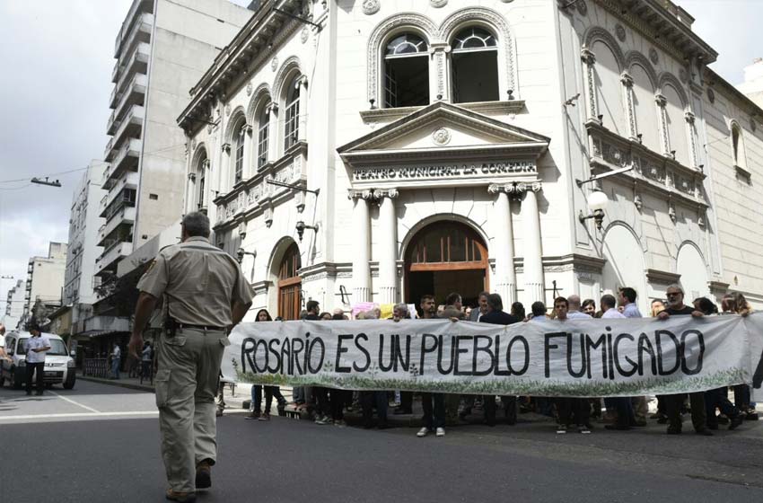 El PS y el PRO dan marcha atrás en la prohibición del uso de glifosato