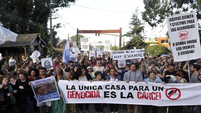 Los jueces no quieren a Etchecolatz en la cárcel común