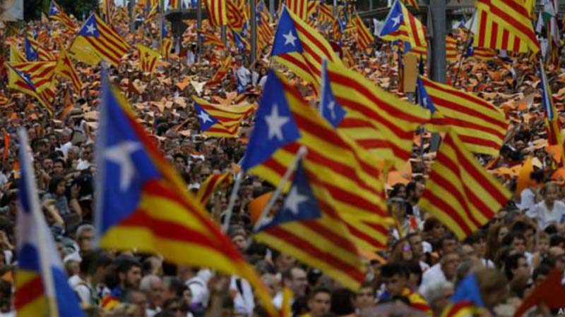 ¿Por qué la República catalana independiente será socialista o no será?