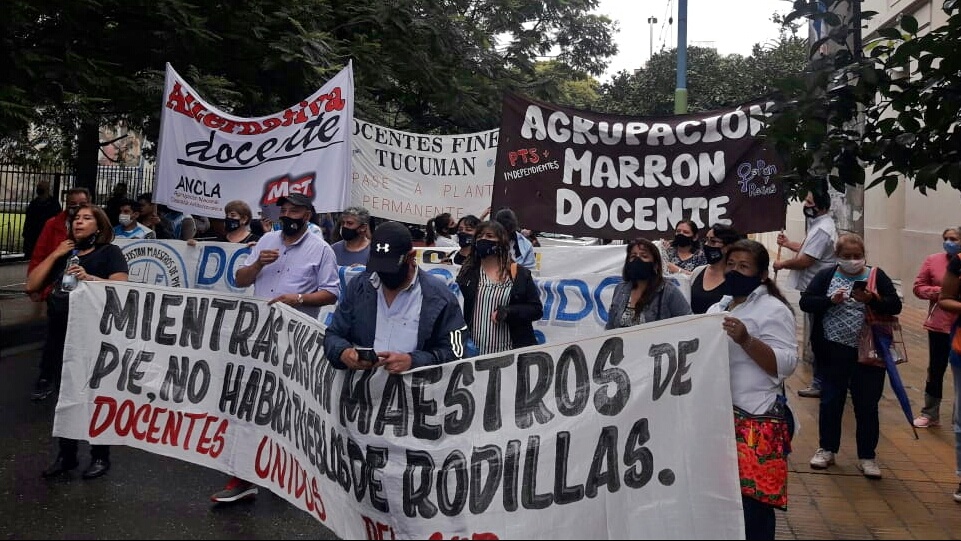 Agrupación Marrón Docente: “Este 24E marchamos de manera independiente contra el DNU y la Ley Ómnibus de Milei”