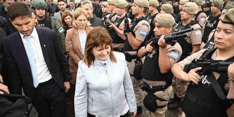 Bullrich en Rosario: una vez más, militarizar los barrios