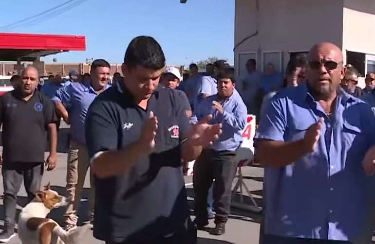 Paran 10 líneas de colectivos del Oeste bonaerense por falta de pago	