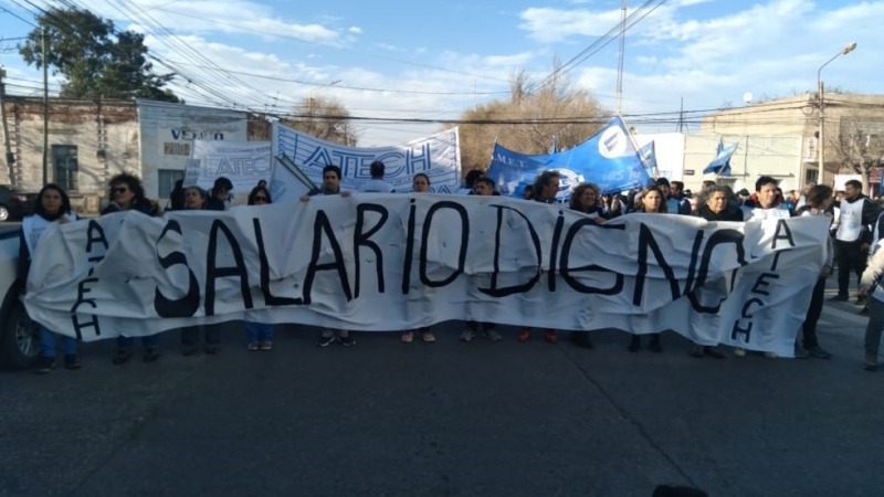 Chubut: ¿Cómo nos organizamos para enfrentar el ajuste de Massa y el avance de Milei y Bullrich?