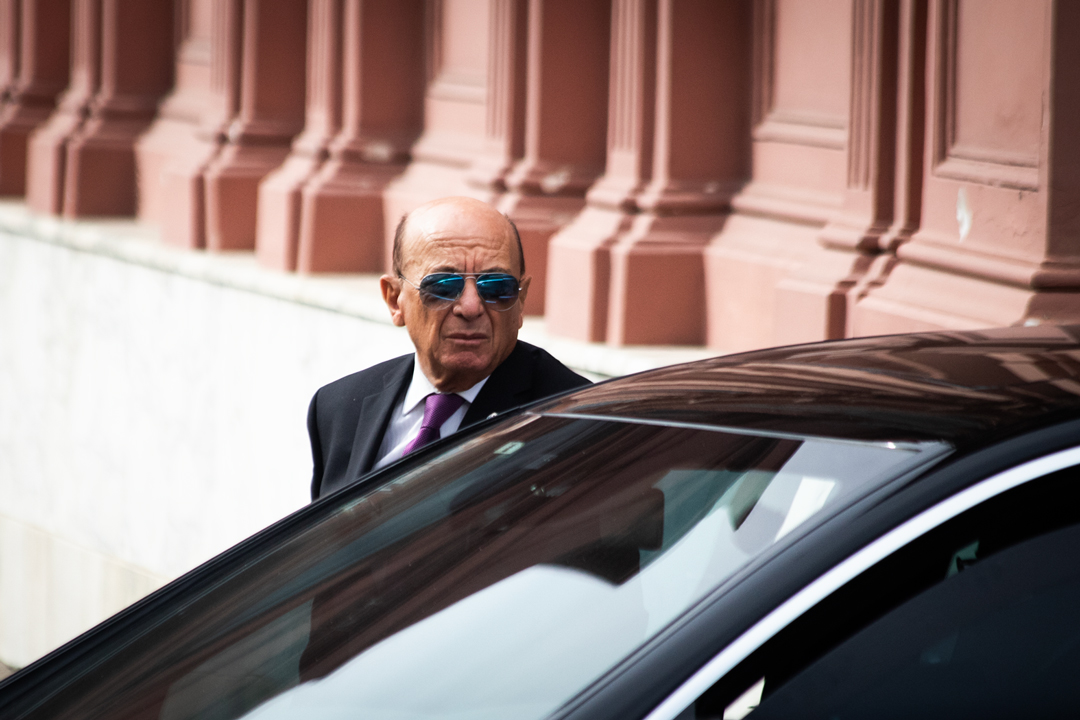 Alfredo Coto, saliendo de la Casa Rosada. Foto: Matías Baglietto.