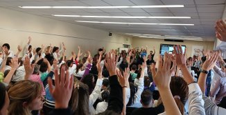 El Hospital Garrahan votó parar y participar en la marcha universitaria 