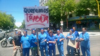 Trabajadores de La Colina: "Pasamos las fiestas mal, sin plata"