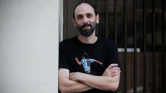 Diego Tomasi: "Mis personajes buscan hacerse oír pero con susurros"