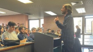 Relato de un antes y después junto a Nicolás del Caño en la Universidad de Belgrano