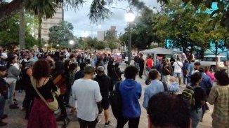  Cacerolazo: "Este pueblo no cambia de idea" 