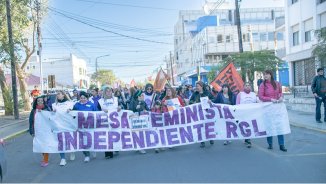 Río Gallegos: Hubo movilización convocada por la Mesa Feminista Independiente