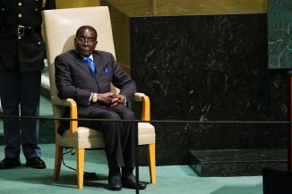 Renunció Mugabe: final para el juego de tronos en Zimbabwe