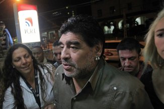 Maradona recibe carta de Fidel Castro