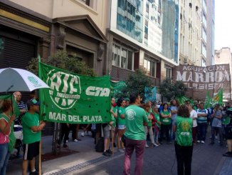 Repudio a la brutal represión a trabajadores de la salud del hospital Castro Rendón Neuquén