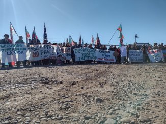 La Confederación Mapuche de Neuquén protestó por la contaminación del fracking