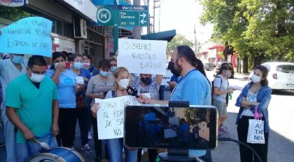 Trabajadores de la clínica provincial de Merlo denuncian recortes y atrasos salariales