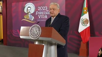 López Obrador celebra compra de Slim de petrolera