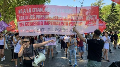 Miles marchan contra la cumbre de la OTAN en Madrid