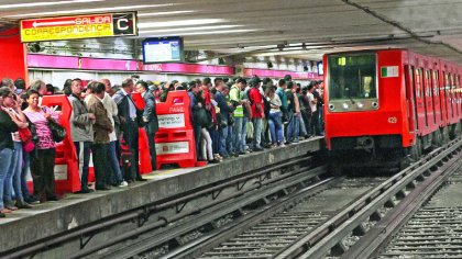 Gobierno de Mancera reanuda cobro de transporte público