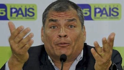 Rafael Correa vuelve a Bélgica con dudas sobre su futuro político