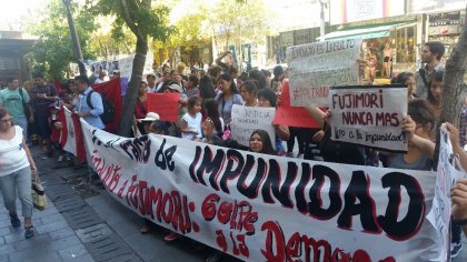 La Plata: residentes peruanos repudian indulto concedido al dictador Fujimori