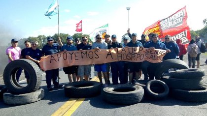 Trabajadores de Fanazul realizan un corte total sobre ruta 3