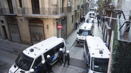 Colau, de la PAH al desalojo exprés del Raval