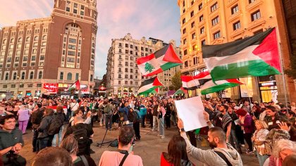 Madrid: cientos de personas se concentran en Callao en repudio a la ofensiva militar de Israel en el Líbano