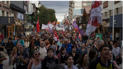 Masiva concurrencia en las calles de Río Negro