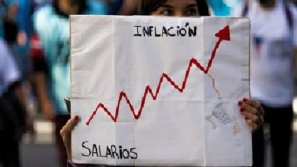 La devaluación destrozó el poder de compra: el salario formal real cayó un 14% solo en diciembre 