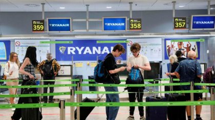 Se inicia la mayor huelga de la historia de Ryanair con la patronal y el Gobierno enfrente 