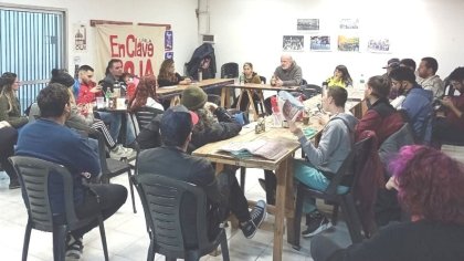  Asamblea en Lanús : “Se escuchan otras voces de trabajadores con bronca que salen a luchar”