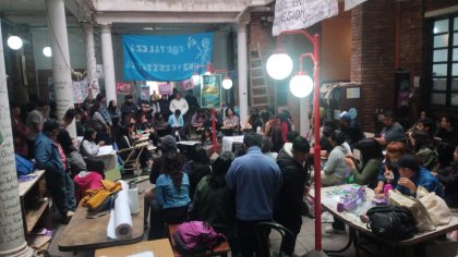 Facultad de Humanidades se toma contra el veto de Milei