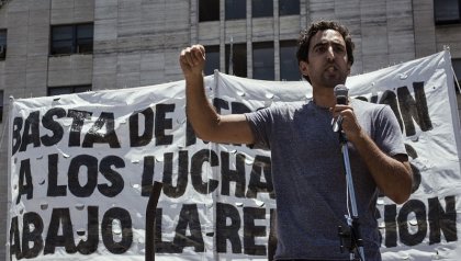 Patricio Del Corro - Acto en Comodoro Py contra la persecusión a luchadores - YouTube