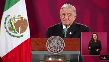 Crisis política en Perú y modificaciones al artículo 33 constitucional en la mañanera de AMLO