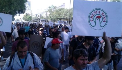 Cresta Roja: trabajadores se concentran en el Obelisco