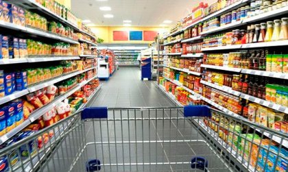 El consumo en supermercados y shoppings cayó 2,1 % en julio 