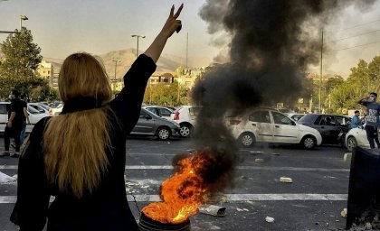 Nuevas protestas en Irán mientras las autoridades niegan la disolución de la Policía de la moral