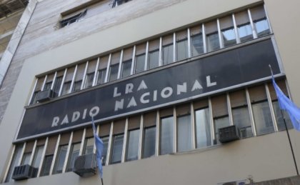 Despidos en Radio Nacional: sin previo aviso, impiden el ingreso a trabajadores