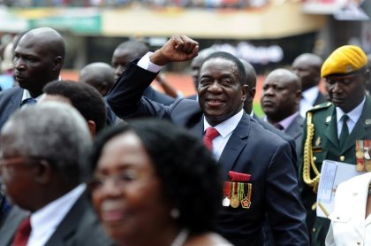 Emmerson Mnangagwa asumió como presidente interino de Zimbabwe