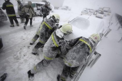 Mueren tres personas en Bulgaria debido al frío, fuertes nevadas y falta de calefacción