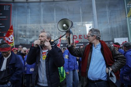 A pesar de las direcciones burocráticas, varios sindicatos se movilizan el lunes en Francia