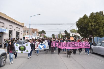 Río Negro: paro estudiantil en San Antonio Oeste y jornada de lucha en Fiske