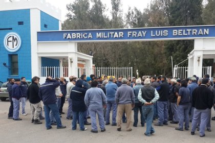 Amenaza de despidos masivos en Fabricaciones Militares