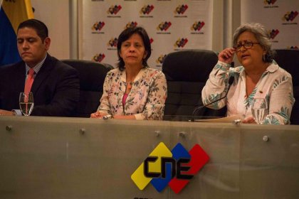 Sin acuerdo entre chavismo y oposición se convoca a presidenciales para el 22 de abril