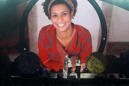 La cantante Katy Perry rinde homenaje a Marielle Franco en show en Río