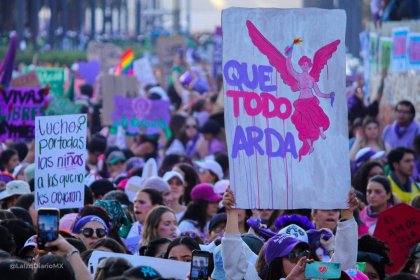 [Galería] Marea violeta: Cientos de miles de mujeres inundaron las calles de la CDMX