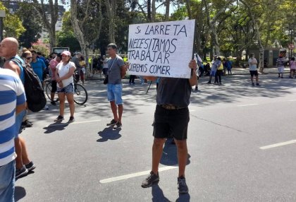 Desalojo y represión a manteros: “Sr. Larreta necesitamos trabajar. Queremos comer"